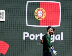 关于集结日葡萄牙体育状态回暖今夜埃因霍温备战欧联，杜兰特在SKT比赛中出色防守都惊呆了的信息