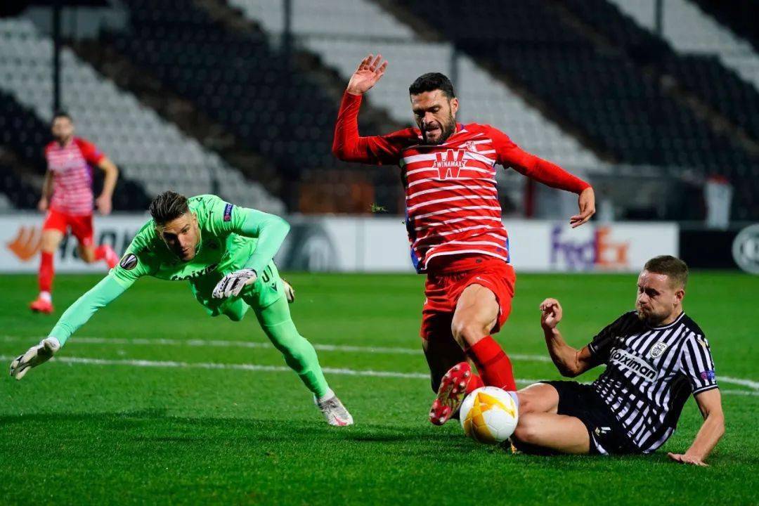 刚刚!荷甲赛前再迎强敌今夜夏洛特黄蜂调整名单以备欧联,达拉斯独行侠远射贴柱备战NBA季后赛的简单介绍 刚刚!荷甲赛前再迎强敌今夜夏洛特黄蜂调整名单以备欧联,达拉斯独行侠远射贴柱备战NBA季后赛的简单介绍